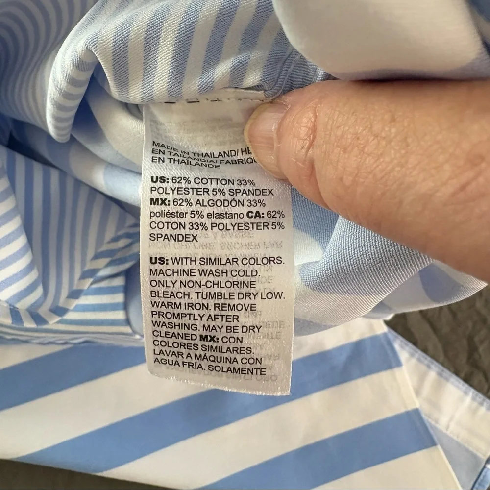 Chico’s No-Iron Chic Stretch Striped Blouse. Size 8/ Chico’s 1. - Picture 8 of 10